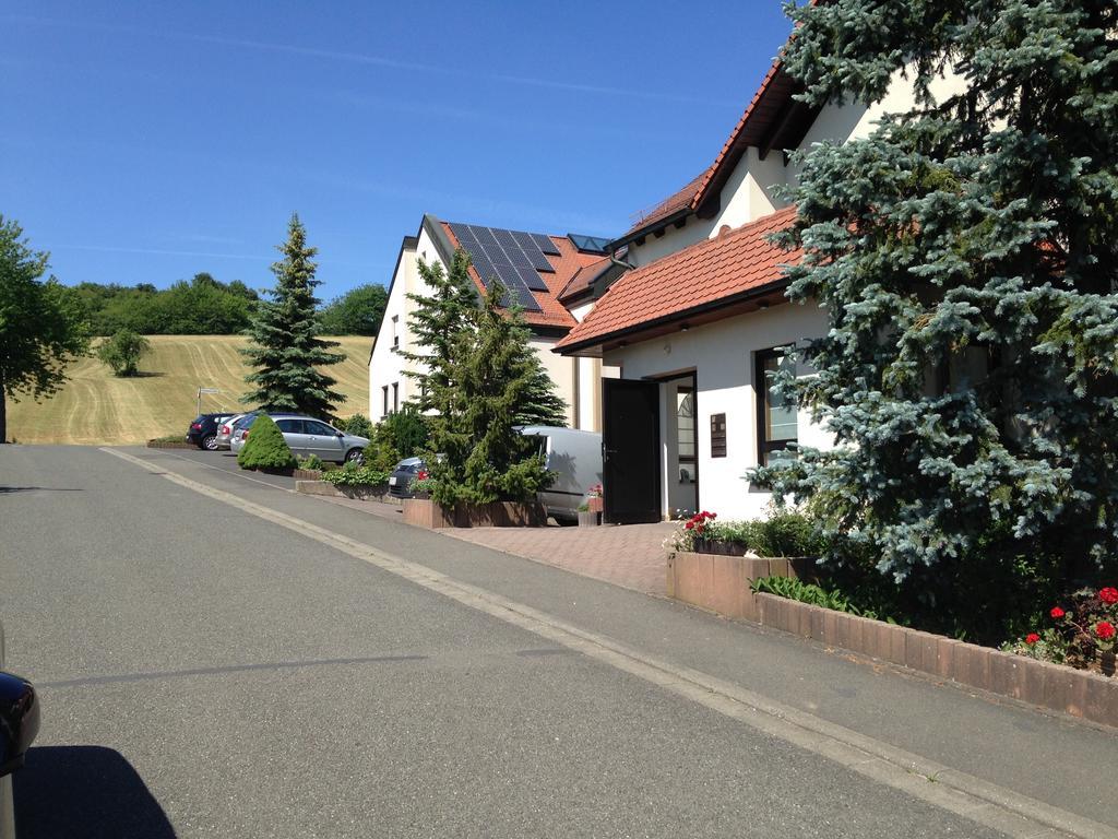 Gaestehaus Hannelore Geiselwind Exterior foto
