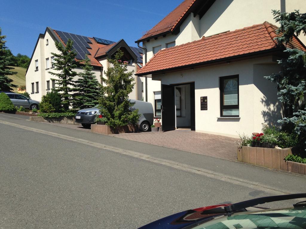 Gaestehaus Hannelore Geiselwind Exterior foto