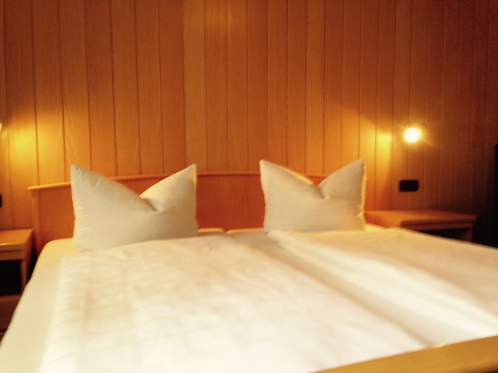 Gaestehaus Hannelore Geiselwind Habitación foto